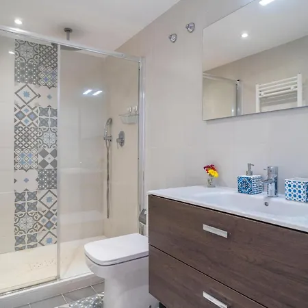3 Bedroom Gorgeous Home In Estepona