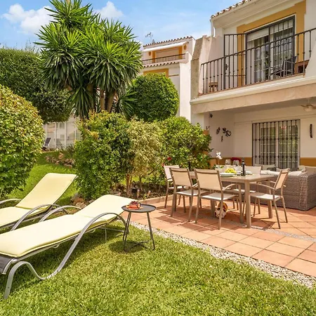 3 Bedroom Gorgeous Home In Estepona * Villaralto